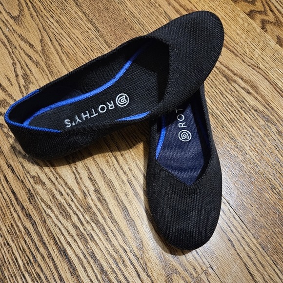 Rothy’s Black Flats Round Toe Size 8 - Picture 2 of 9